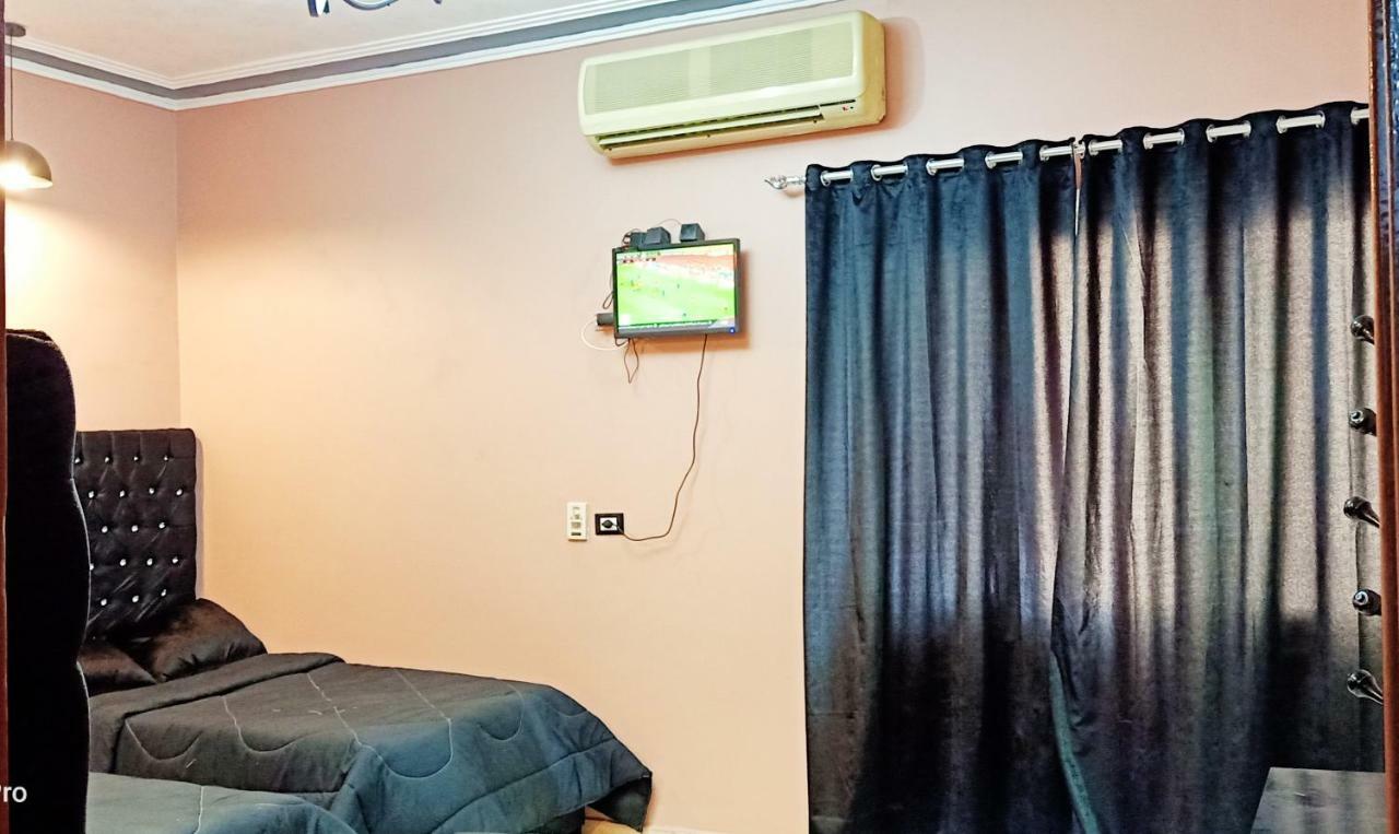 Agata Hostel Кайро Екстериор снимка